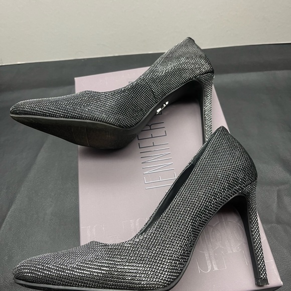 Jennifer Lopez Heels - Size 6.5 - Worn once/like new in box - Picture 7 of 10